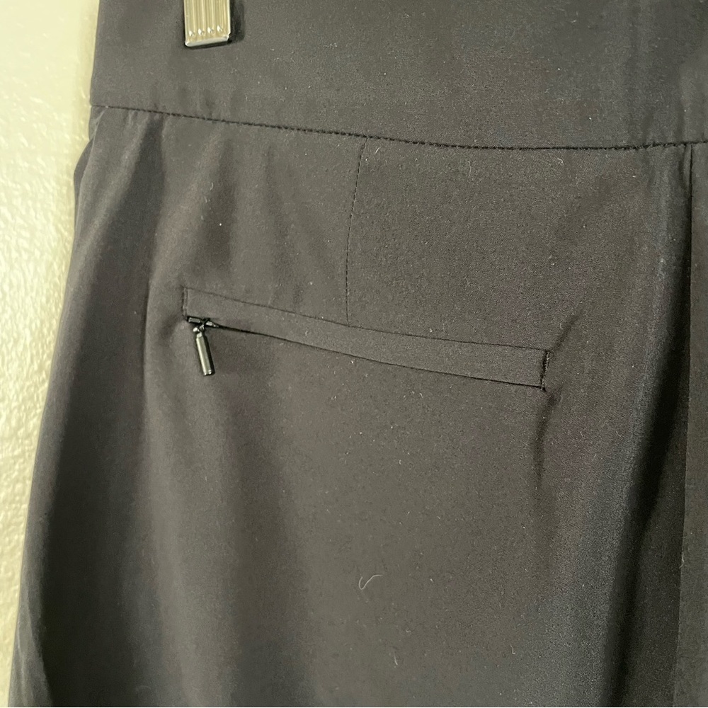 Athleta Black 9” Tribeca Bermuda Shorts Women’s Size 4 - Picture 7 of 10